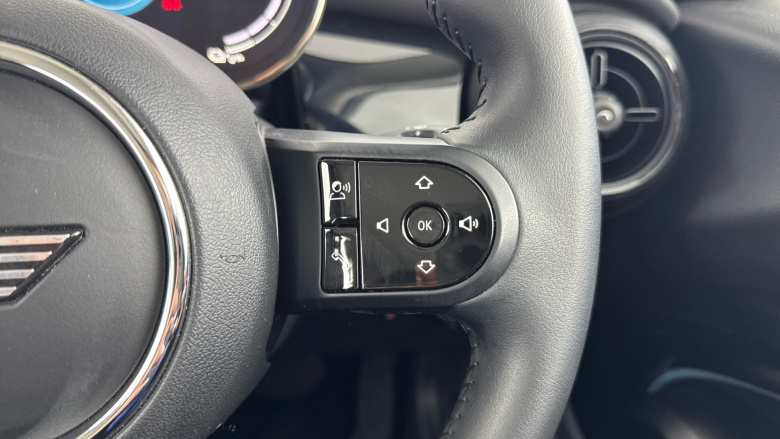 MINI Hatchback 135kW Cooper S Level 1 33kWh 3dr Auto Electric Hatchback